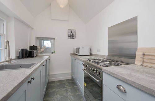 Watchet Apartment | Anchorage