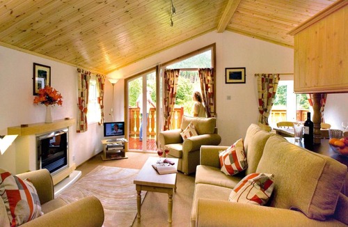 Selkirk Resort | Angecroft Park