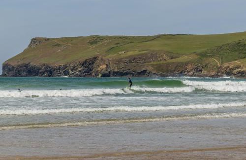 Polzeath House | Anneth Lowen