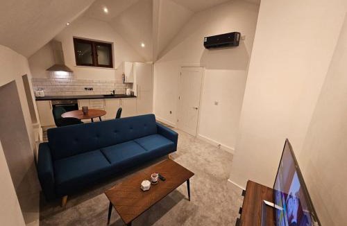 Amesbury Apartment | Aparotel