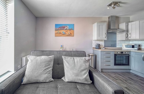Great Yarmouth Cottage | Apartment 2 The Pier - UK31821
