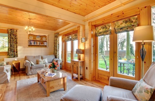 Morpeth House | Apple Tree Lodge, Swarland