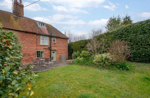 Westleton House | Appletree Cottage