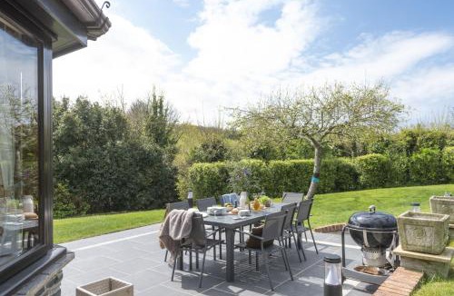 Wadebridge House | April Cottage