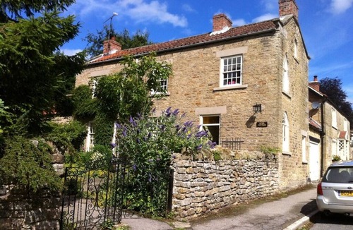 Lastingham Bed & Breakfast | April Cottage
