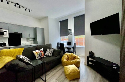 Everton Apartment | Apt 1, 38 Everton Road