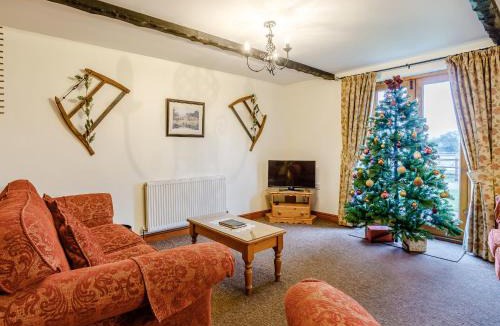Runcton Holme House | Archway Barn - E3864
