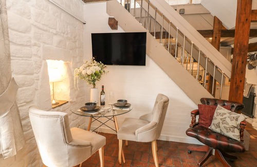 Crich Cottage | Archway Cottage
