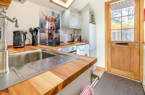 Pitlochry House | Ardlevale Cottage
