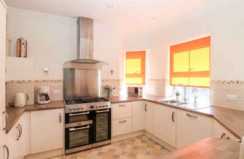 Matlock Cottage | Arlington House