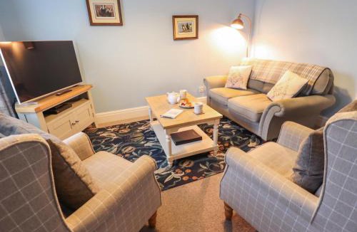 Beverley House | Armstrong Cottage