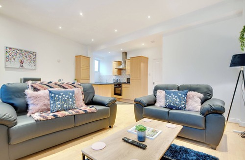 Gosforth Cottage | Armstrong Apartments 1A