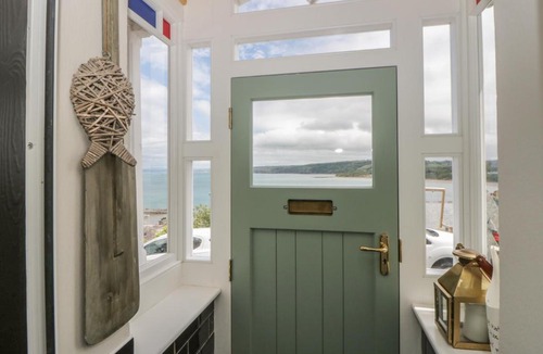 New Quay House | Arosfa