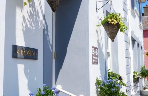 Aberaeron Bed & Breakfast | Arosfa Harbourside Guest House