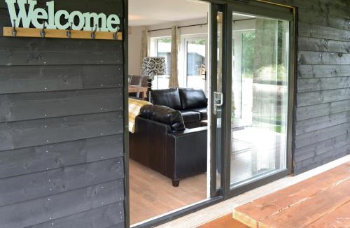 Binsted House | Ash Lodge