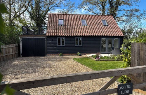 Carleton Rode Cottage | Ash Tree Lodge