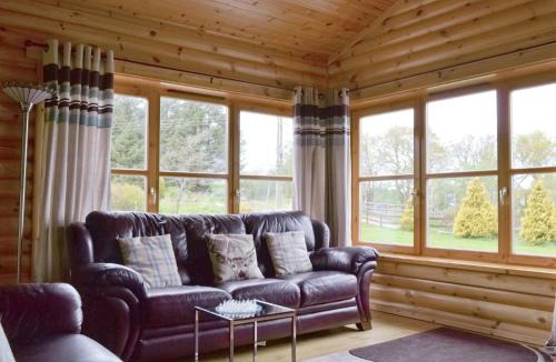 Perth House | Ashknowe Log Cabin - S4590