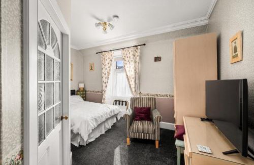 Broughty Ferry Bed & Breakfast | Ashley House