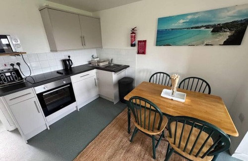 Newquay Cottage | Atlantic View Chalets #1 | Self-catering holiday cottage near Crantock beach
