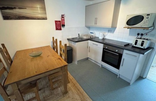 Newquay Cottage | Atlantic View Chalets #2 | Self-catering holiday cottage near Crantock beach