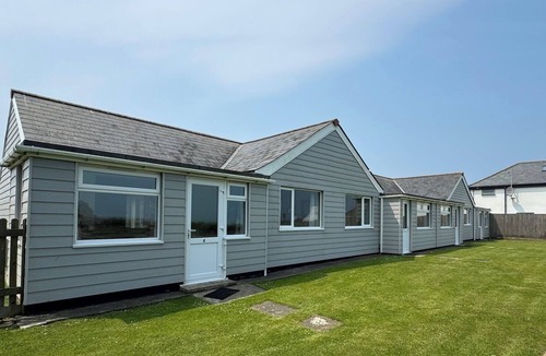 Newquay Cottage | Atlantic View Chalets #2 | Self-catering holiday cottage near Crantock beach