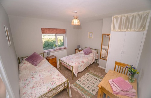 Glastonbury House | Avalonia