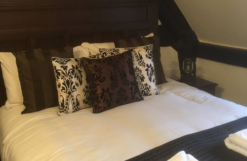 New Forest District Apartment | Avon Accommodation