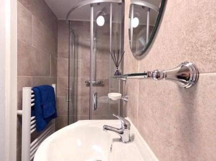 Sheffield House | B - Comfy Double Room City Centre Sheffield