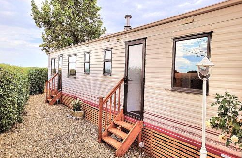 Norwich House | Badgers Rest Loddon