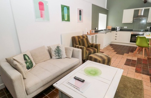 Ford Cottage | BAKERS COTTAGE, pet friendly, with a garden in Cornhill-On-Tweed