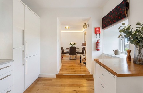 Adderstone House | Bamburgh - Sleeps 8 - Dogs Stay Free - Enclosed Garden - Off Road Parking