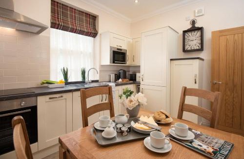 Gattonside House | Bank View