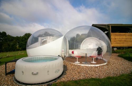 Maidstone Other | Barn bubble