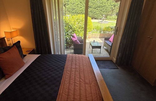Ockbrook Bed & Breakfast | Barncroft Luxury Guest House