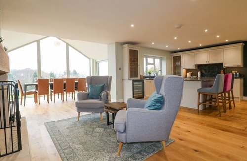 Tansley House | Barncroft, Tansley, Derbyshire