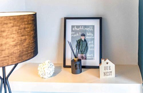 Thurnscoe House | Barnsley Stay, Work Trips, Contractors, Sleeps 7 & Parking