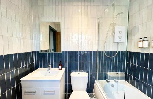 Bristol House | Barton Suites Luxury Home 2 of 2 Sleeps 6