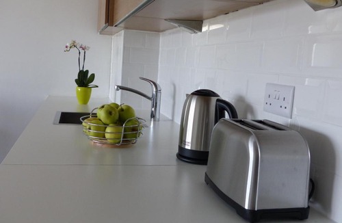 Basingstoke Apartment | Basingstoke Apartments - Alencon Plaza, Luxury Downtown Apartments