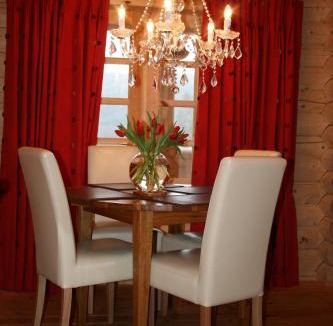 Bearnock Ski Chalet | BCC Loch Ness Log Cabins
