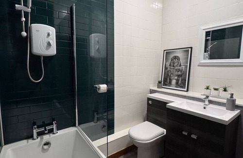 Alexandria Apartment | Ben Lomond Apartment