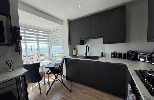 Worthing Apartment | Beach 180: Beachfront Apartment, Sea views & Private Driveway Parking