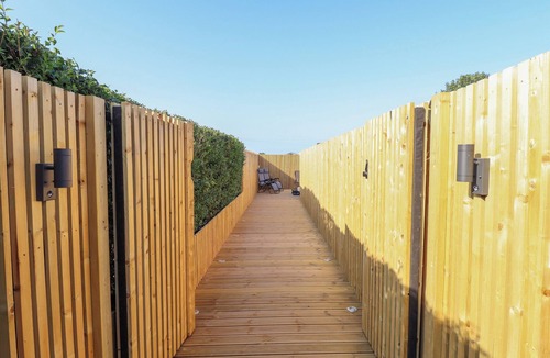Anderby Creek Cottage | Beach Haven