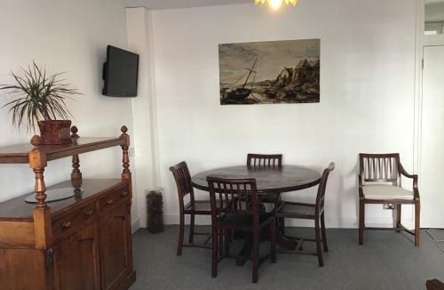 Westgate-on-Sea House | Beach Road