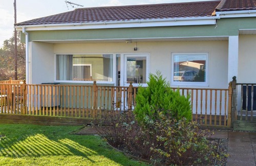 Bacton House | Beach Therapy - UK13365
