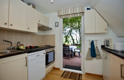 Deal Ski Chalet | Beach View - Kingsdown Resort