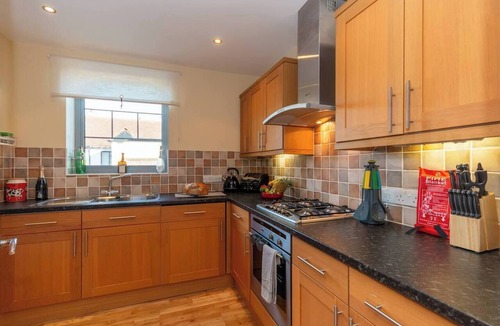 Birchington Apartment | Beachfront 2-bedroom, pet-friendly, ground-floor apartment in Birchington by Adliv