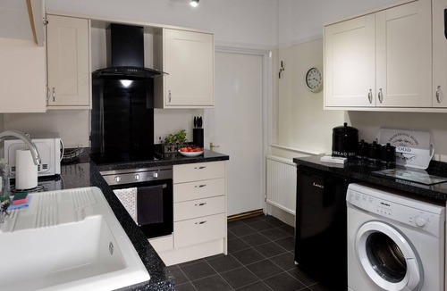 Minehead Apartment | Beachview Self Catering Apartment