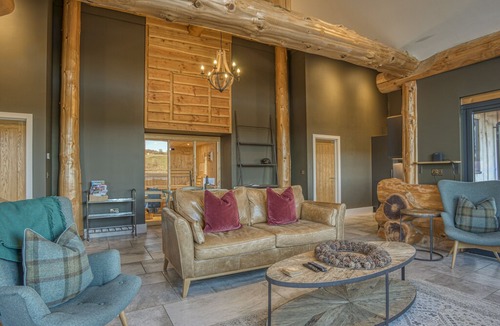 Addingham Cabin | Bears Den in Ilkley
