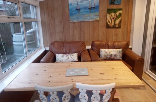 Kessingland House | Beautiful 3-bed Bungalow Kessingland Rural Retreat