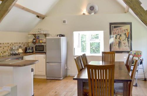 Bridford House | Beautiful Dartmoor cottage overlooking vineyard